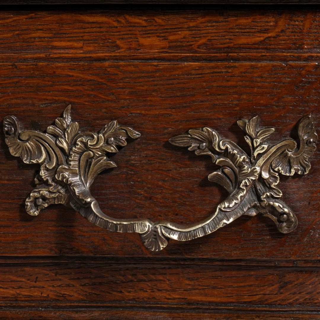 Château Provence Walnut Bombe Chest, Circa 1800