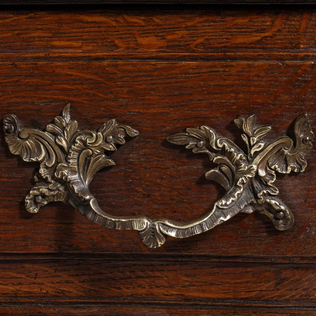 Château Provence Walnut Bombe Chest, Circa 1800