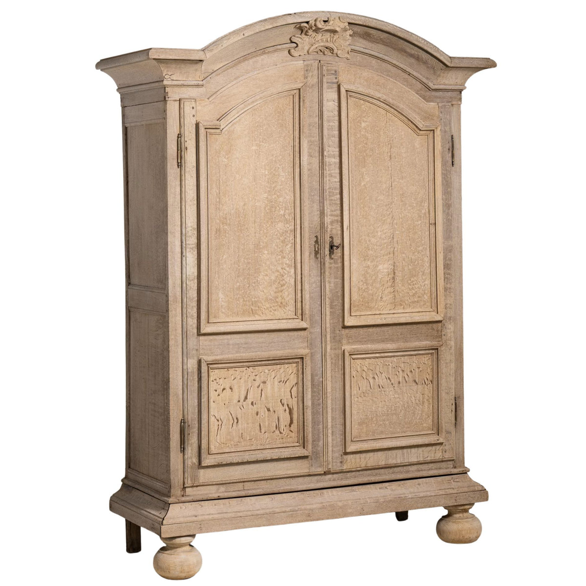 Arch-Top Natural Oak Wood Armoire, Circa 1900
