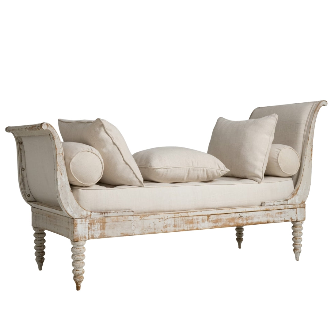 Vintage French Classic White Louis XVI Daybed, Circa 1870