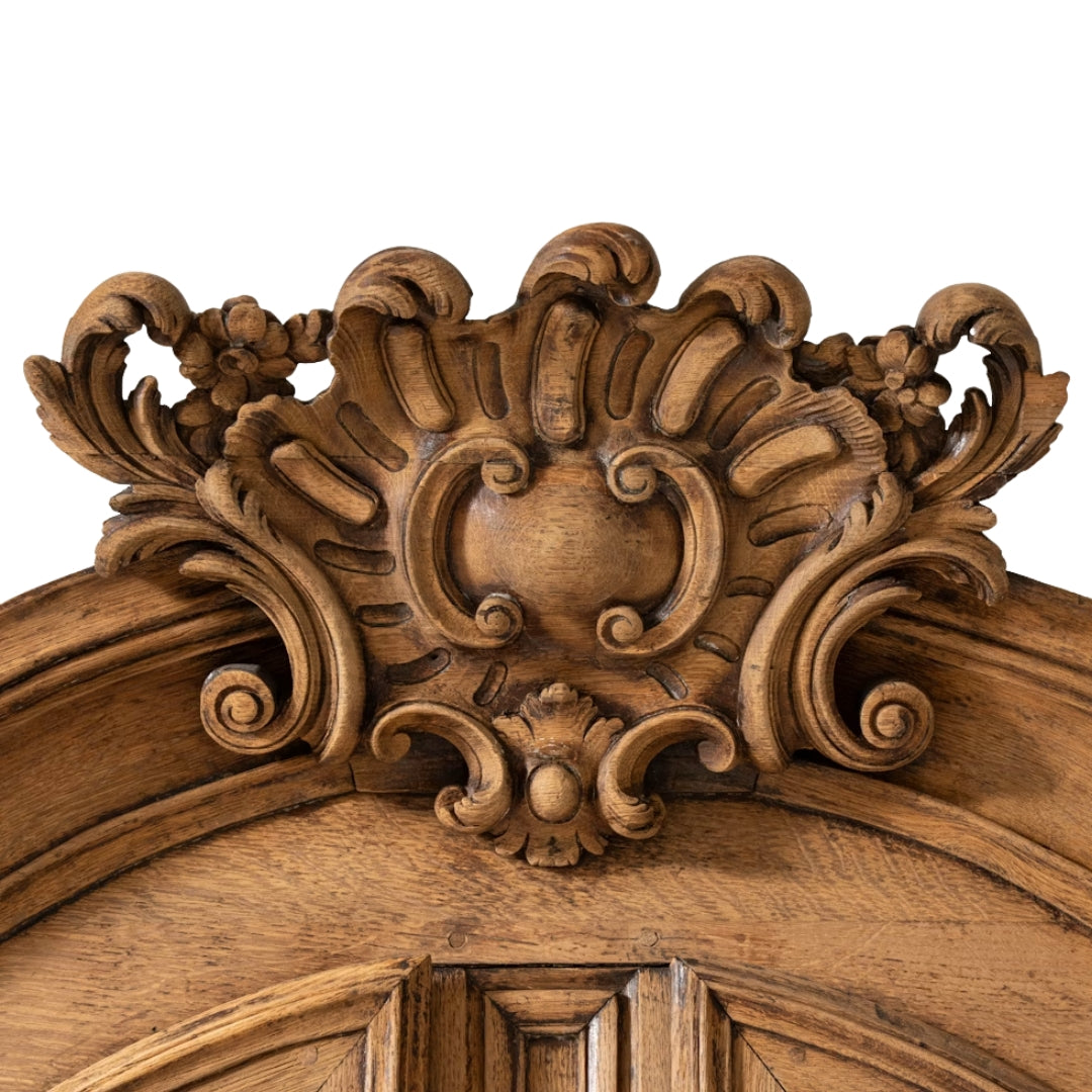 Regal Grand French Provincial Oak Hutch Cabinet, Circa 1870
