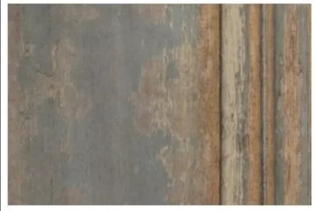 Rustic Arched Scalloped Bed