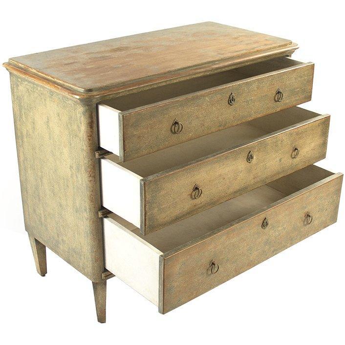 Le Foret Distressed Chest - Belle Escape