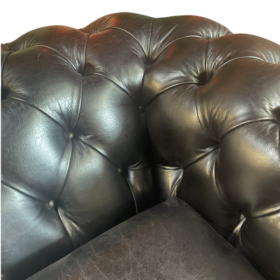 Elite Studded Leather Chesterfield Sofa Bed