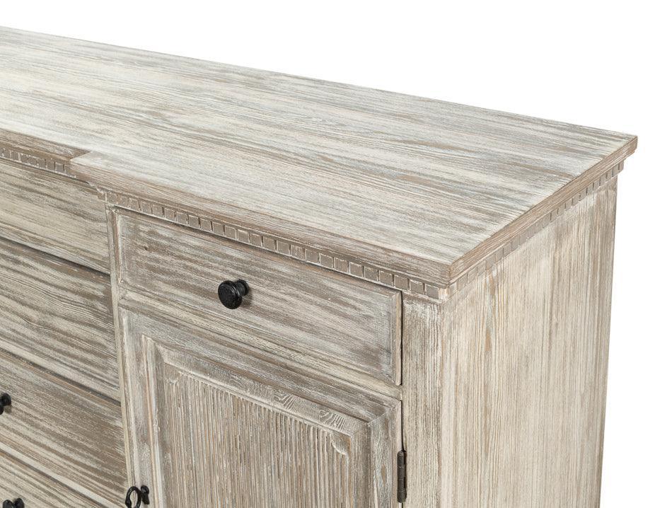 Sandstone Coastal Bungalow Buffet - Belle Escape