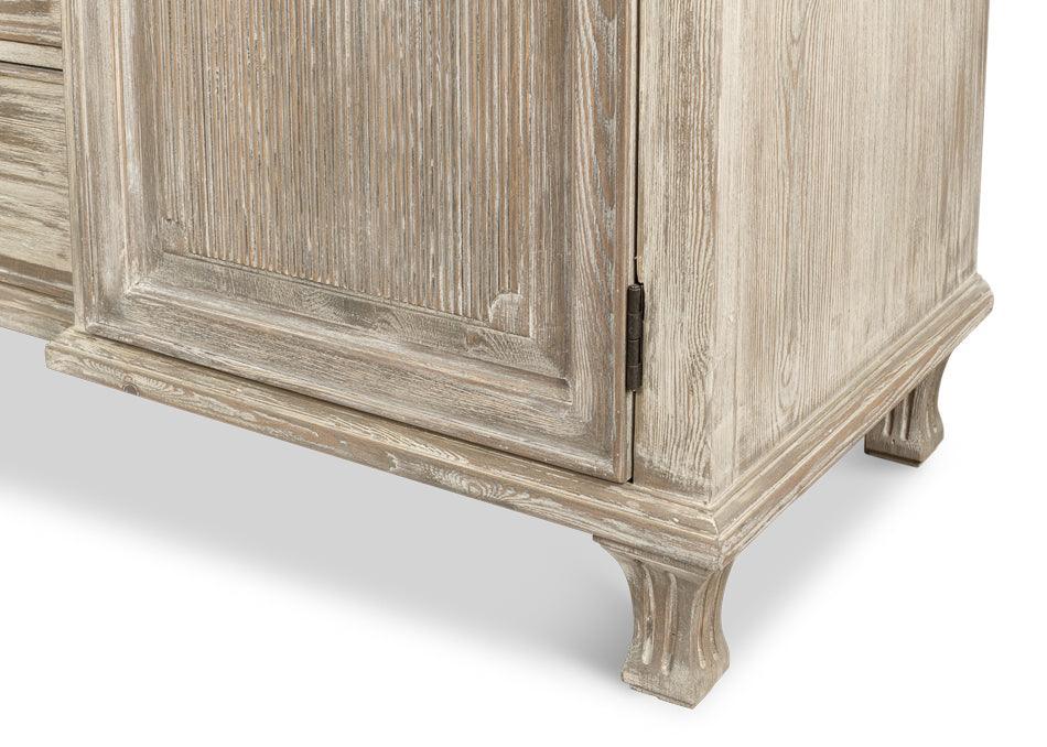 Sandstone Coastal Bungalow Buffet - Belle Escape