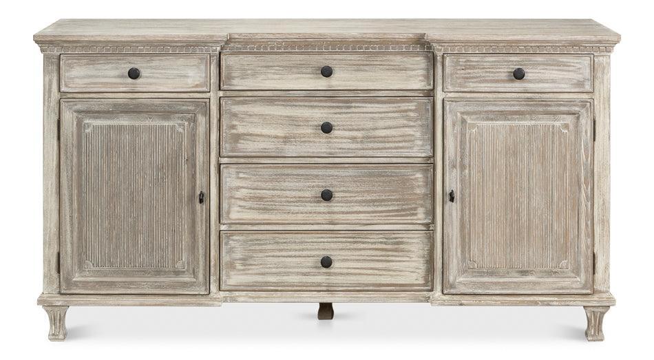 Sandstone Coastal Bungalow Buffet - Belle Escape