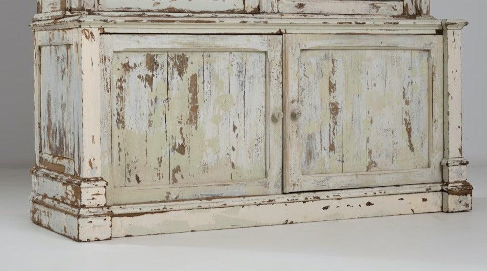 Vintage Rustic White Farmhouse Vitrine Cabinet | Vitrinenschränke