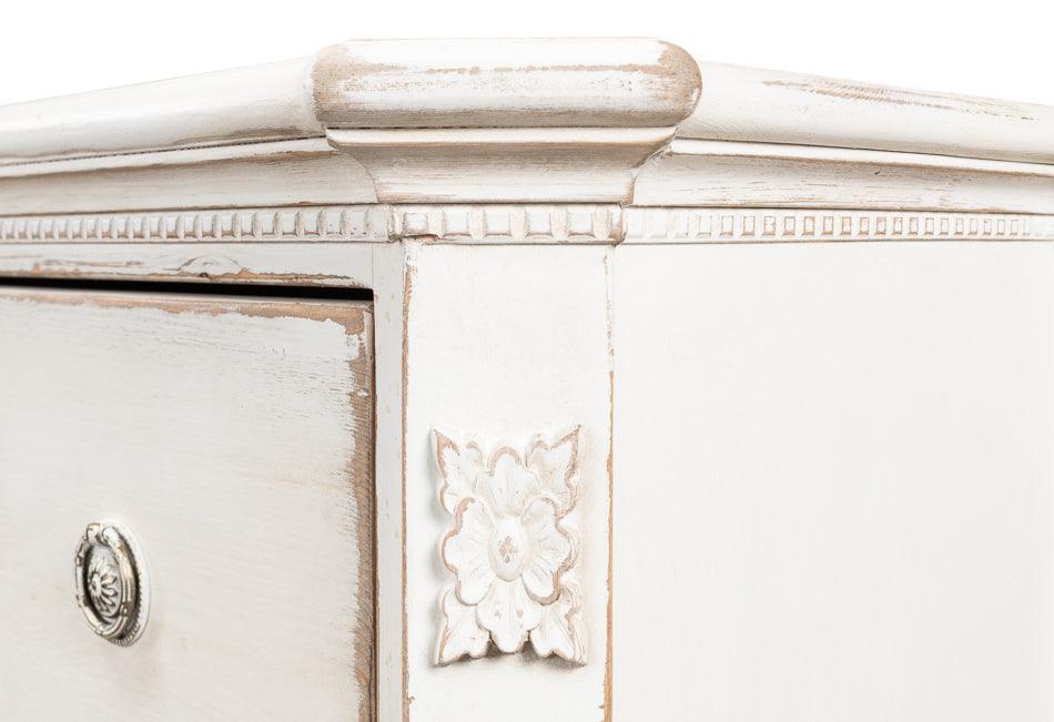 Weathered White 3-Drawer Shabby Chest - Belle Escape